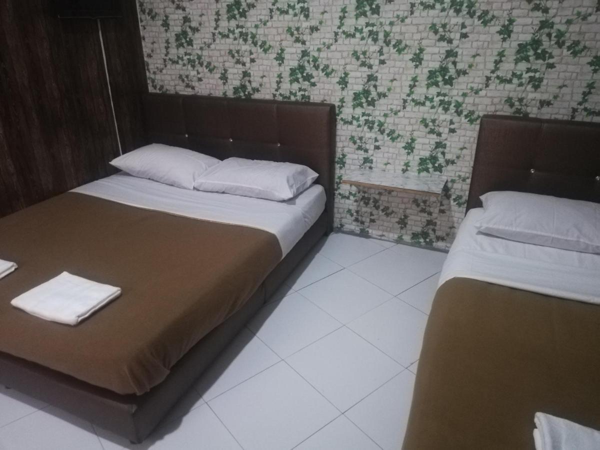 Hotel Spot On 90095 Slk 2*